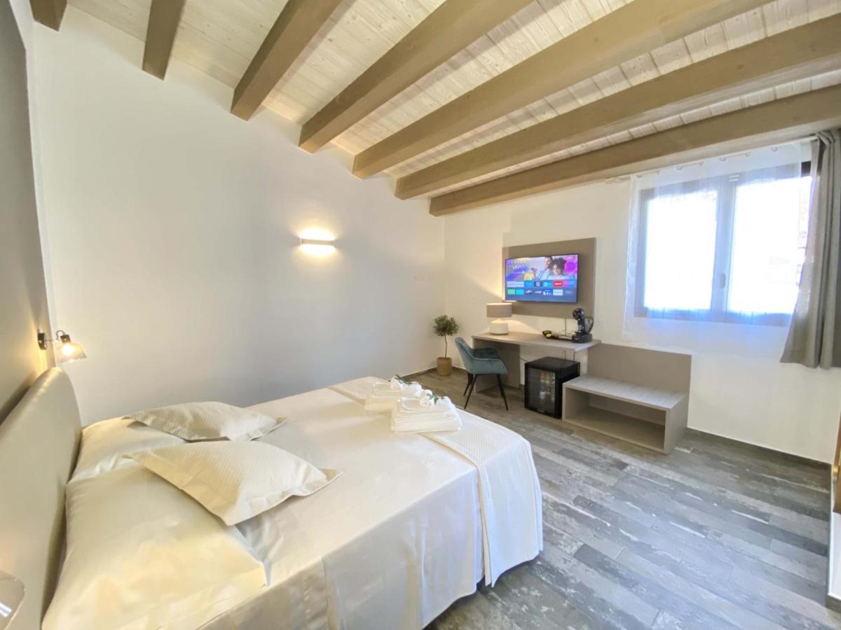 L'Ulivo Comfort Rooms 테라시니 외부 사진